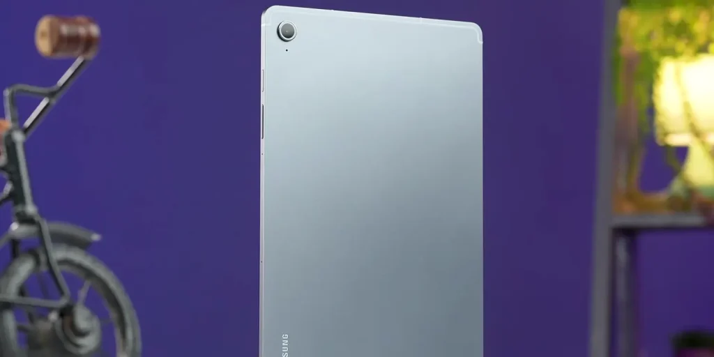 Samsung Galaxy Tab S10 FE Review: Is It Worth Buying in 2025? 17 Samsung Galaxy Tab S10 FE Back Image