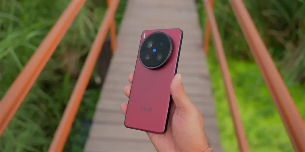 Vivo X200 Ultra: The Flagship You Didn’t Know You Needed 1 Vivo X200 Back Image