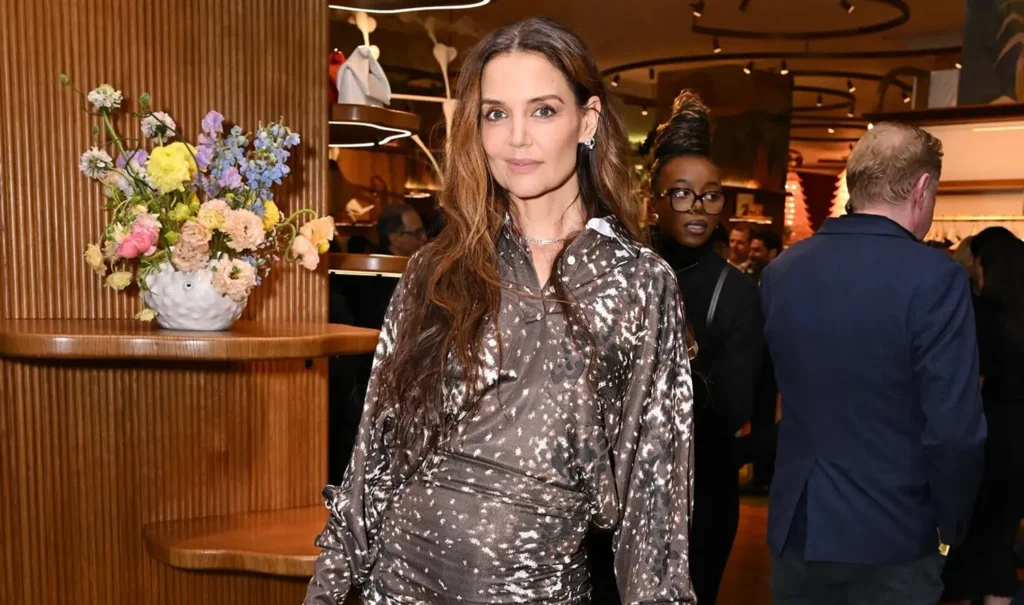 Katie Holmes Net Worth 2025 - How the Actress Built Her $15 Million Fortune 3 Katie Holmes Image