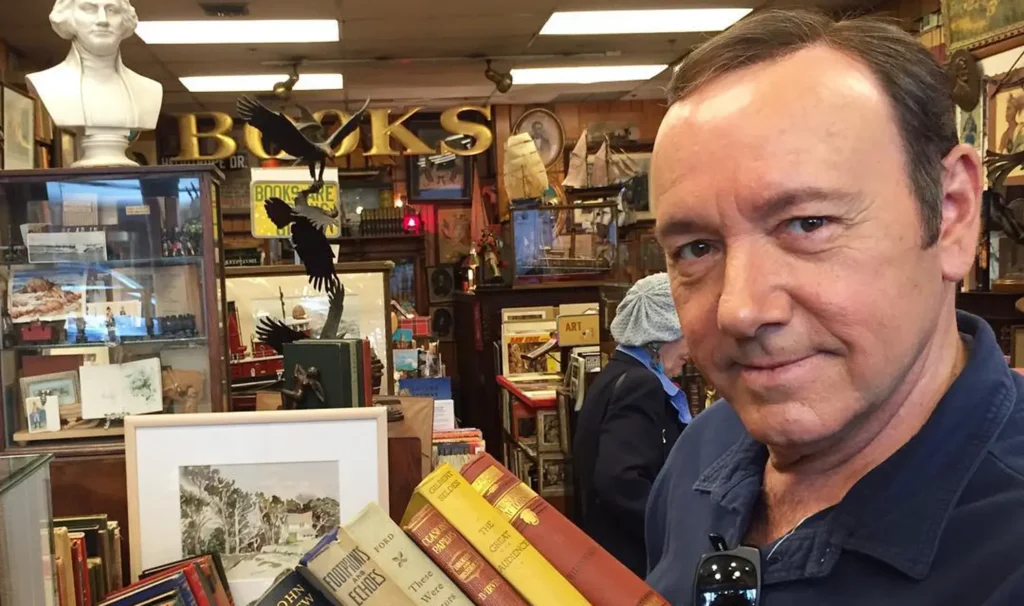 Kevin Spacey Net Worth 2025: From Hollywood Fame to Financial Struggles 1 Kevin Spacey Early Career